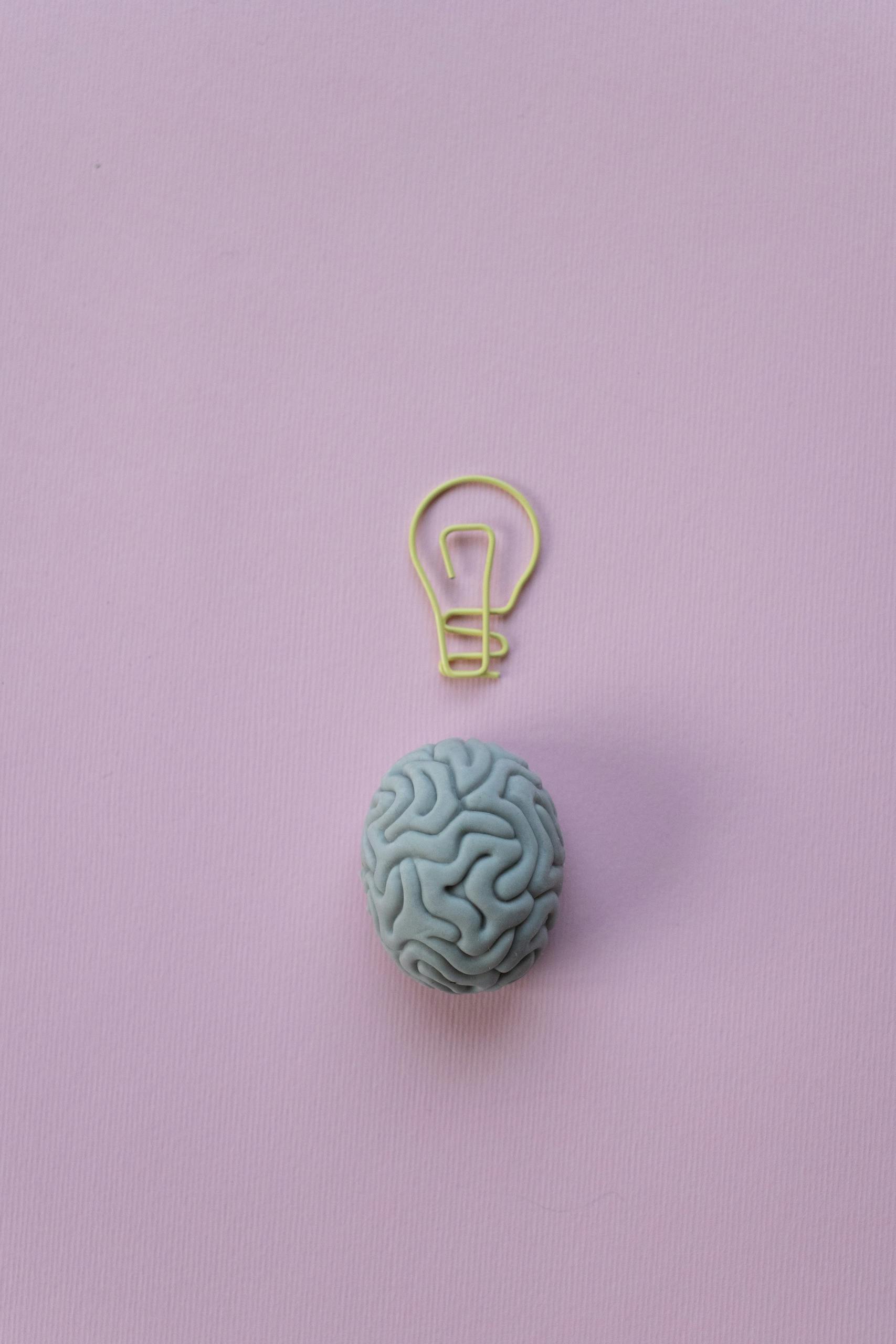 Why Women Remember Every Detail (and Men Don’t)